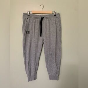 Under Armour — men’s xl loose gray jogger style sweatpants with drawstring